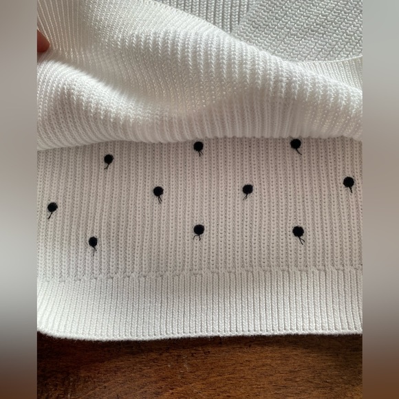 ELLE Knit White Sweater Size Medium PolkaDot - Picture 7 of 13